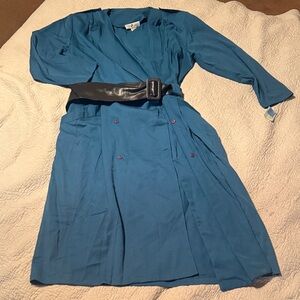 Chic Teal Long Sleeve Dress with Belt
